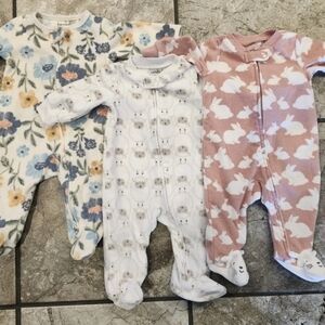 Carter's Fleece Sleepers 0-3 & 3 Month Girls Lot Of 3
